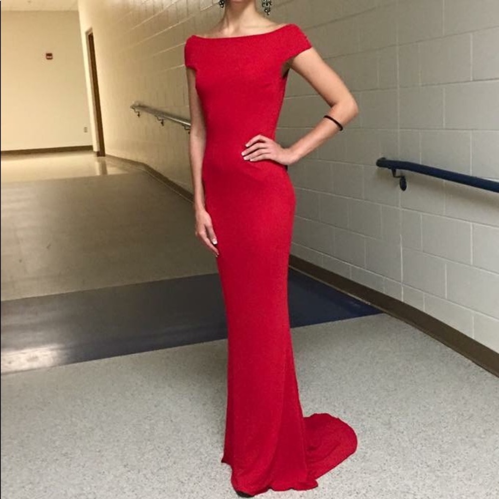 Badgley Mischka Red Off the Shoulder Gown